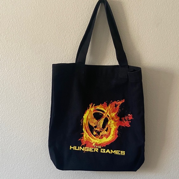 5/$10❤️❤️❤️The Hunger Games Black Tote Bag - Picture 1 of 9